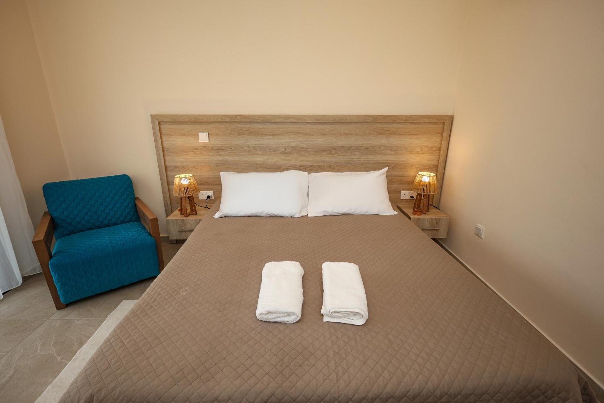 Vina Oliva Resort Pissouri Exterior foto